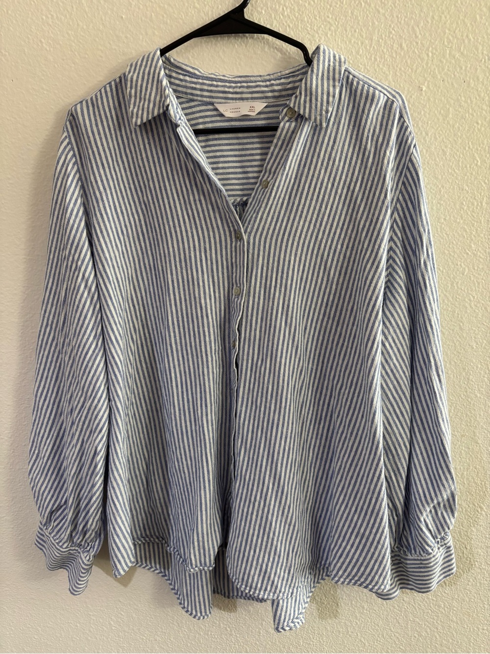 Lauren Conrad XXL Linen Blend Blue White Pinstripe Button Up Shirt Beach Coastal